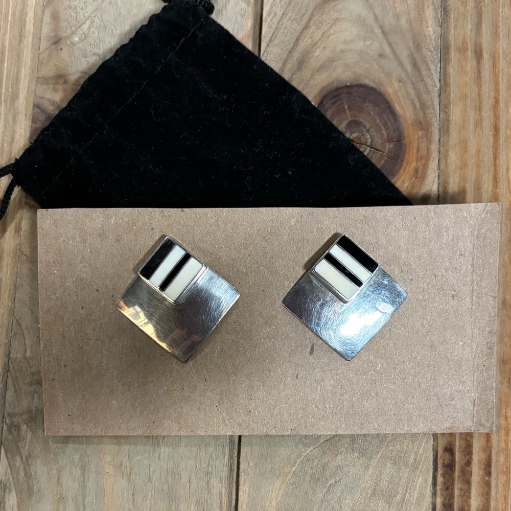 Navajo Artist Ray Tracy’s Signature Earrings